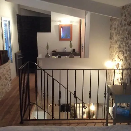 Charmant Studio Dans Demeure Historique * Antibes