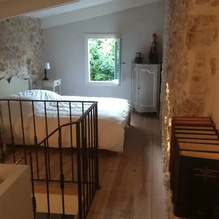 Charmant Studio Dans Demeure Historique * Antibes